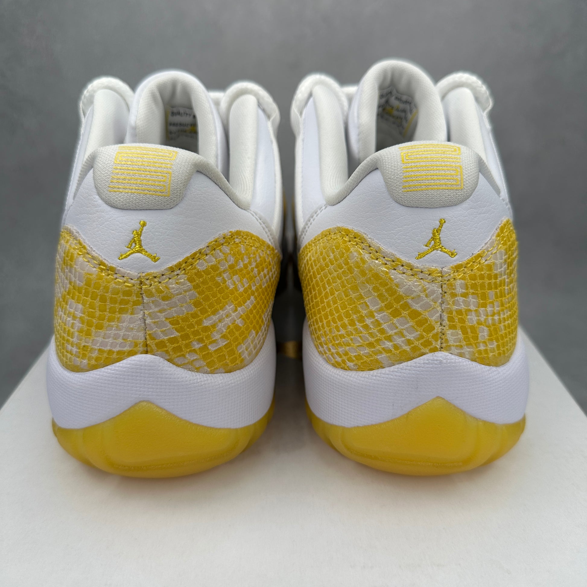 Jordan 11 Retro Low Yellow Snakeskin (Women's) *pre-owned* SIZE 9M/10.5W