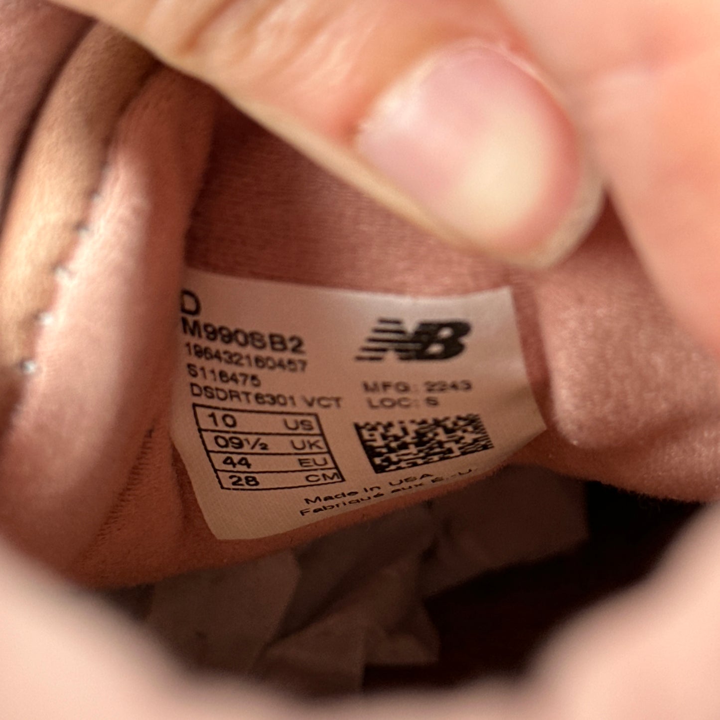 New Balance 990v2 Salehe Bembury Sand Be The Time PADS *pre-owned* SIZE 10
