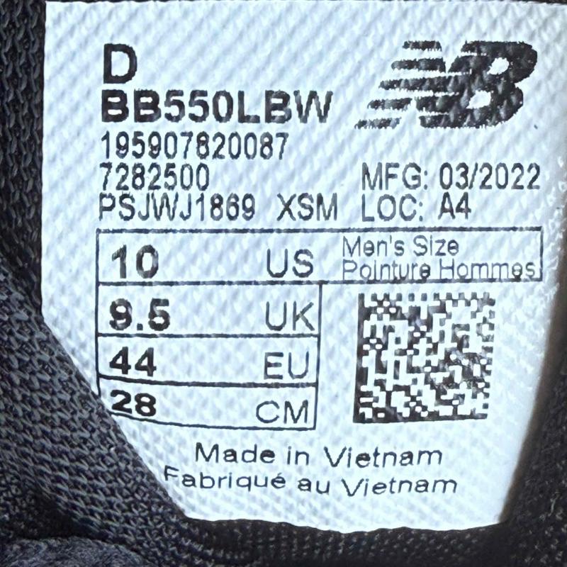 New Balance 550 Panda *pre - owned* SIZE 10 - Kicks Collective PA - New Balance - BB550LBW - Men's Shoes - 10M/11.5W - Pre - Owned - No Box