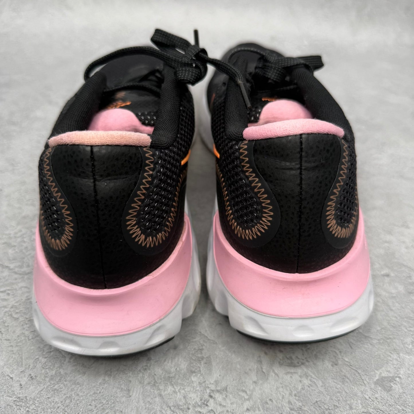 Nike Renew Run Black White Pink (Women's) *pre - owned* SIZE 11W - Kicks Collective PA - Nike - CK6360 - 001 - Women's Shoes - 9.5M/11W - Pre - Owned