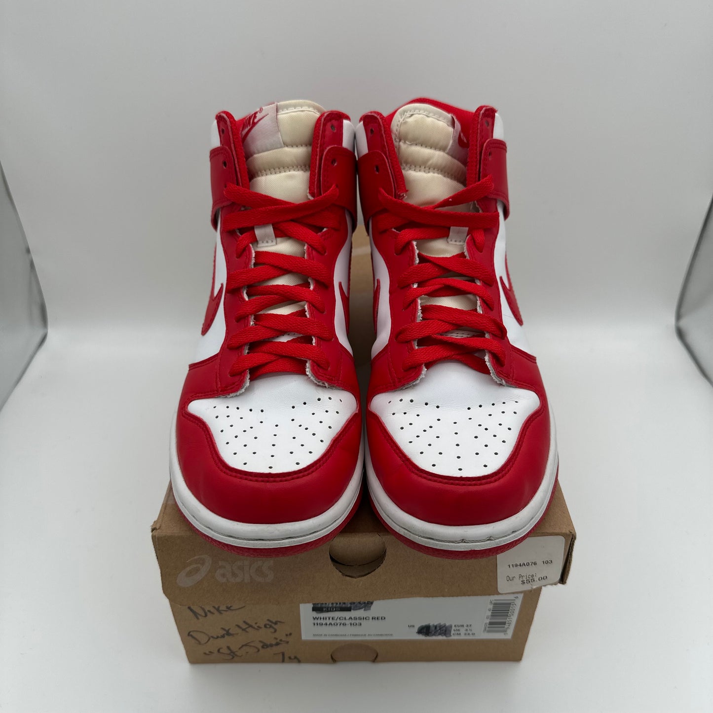 Nike Dunk High Championship White Red GS *pre-owned* (SIZE 7Y, replacement box)