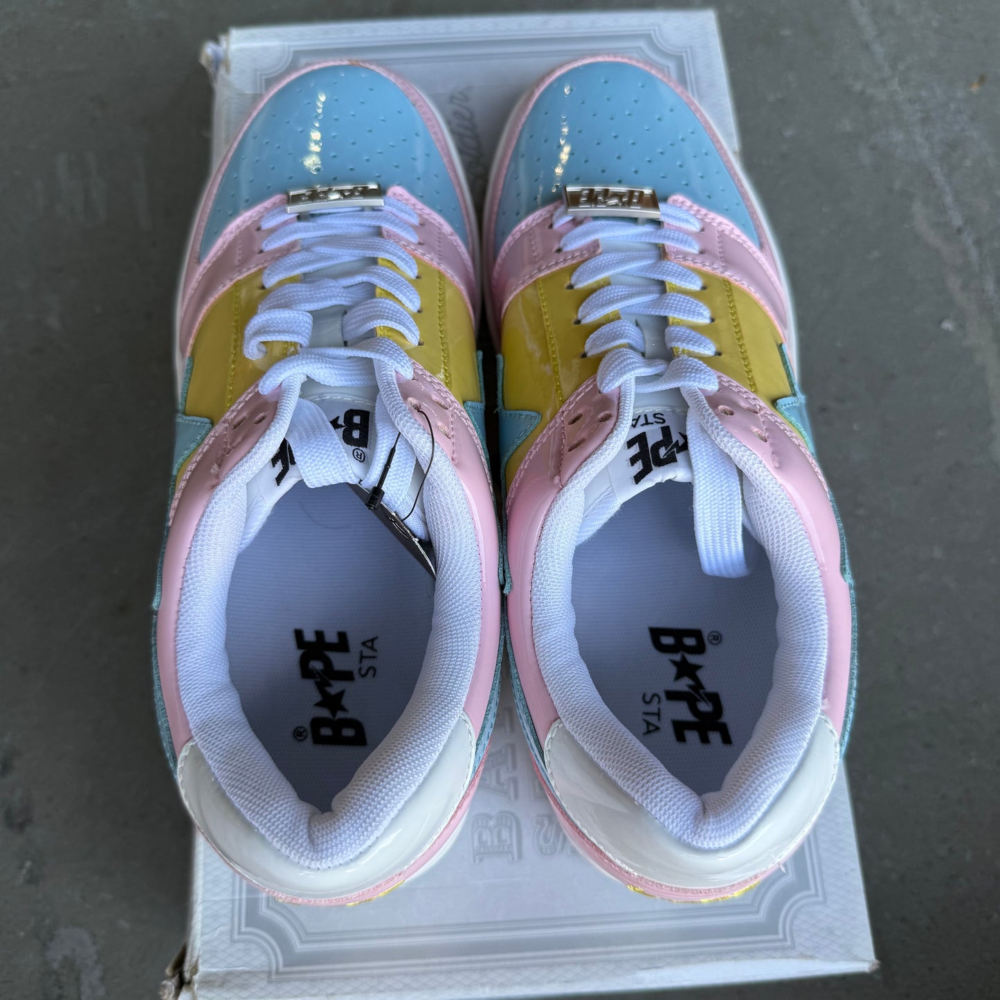 A Bathing Ape Bape Sta Low Tri-Color Pink (2018) *pre-owned* VNDS (SIZE 9.5)