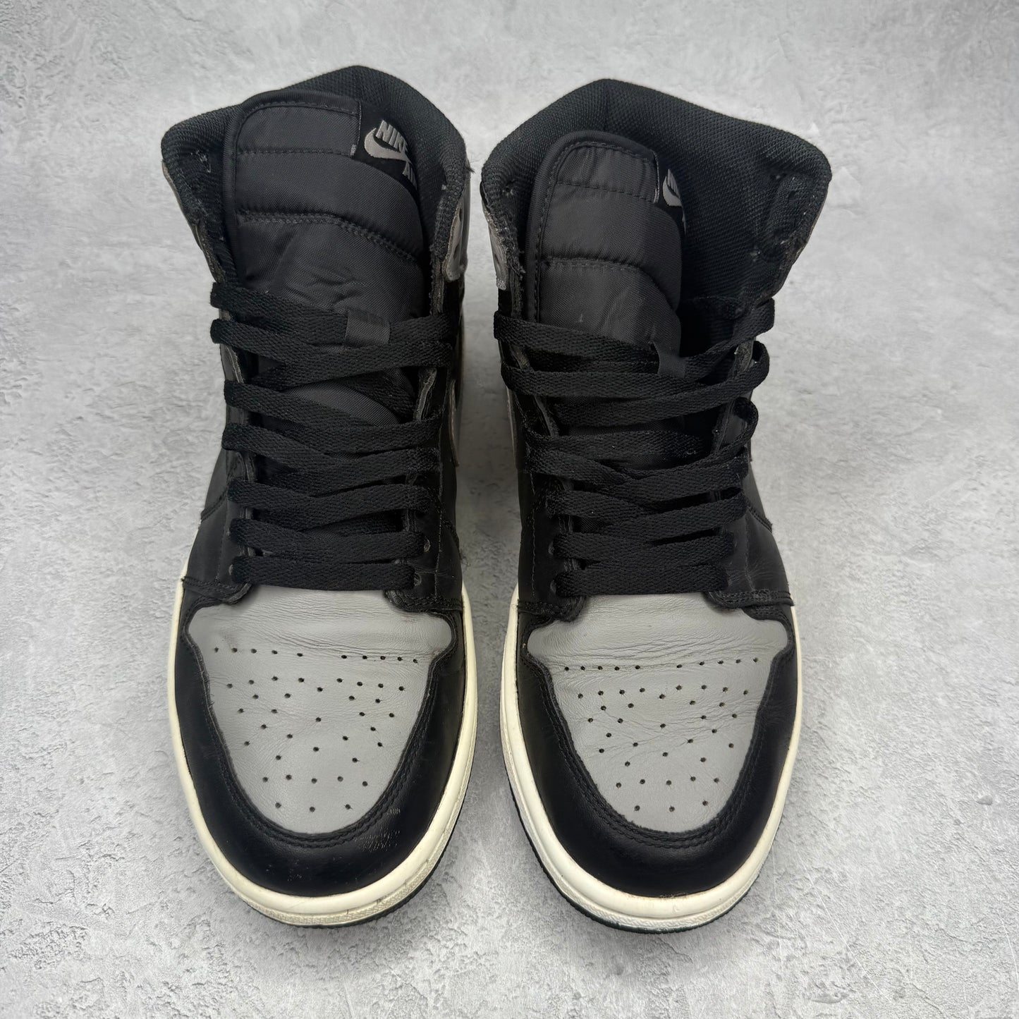 Jordan 1 Retro Shadow (2013) *pre-owned* SIZE 8.5