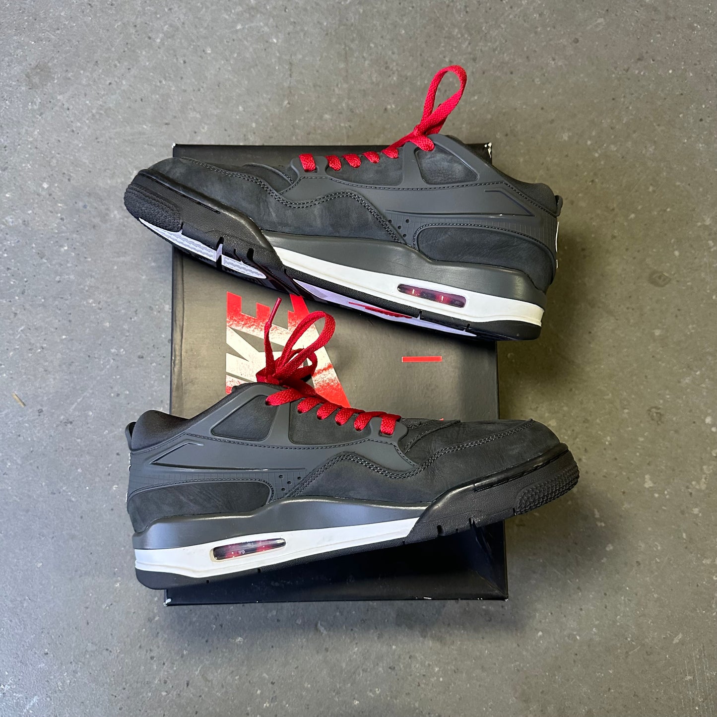 Jordan 4 RM SP Nigel Sylvester Driveway Grey *pre-owned* (SIZE 9.5)