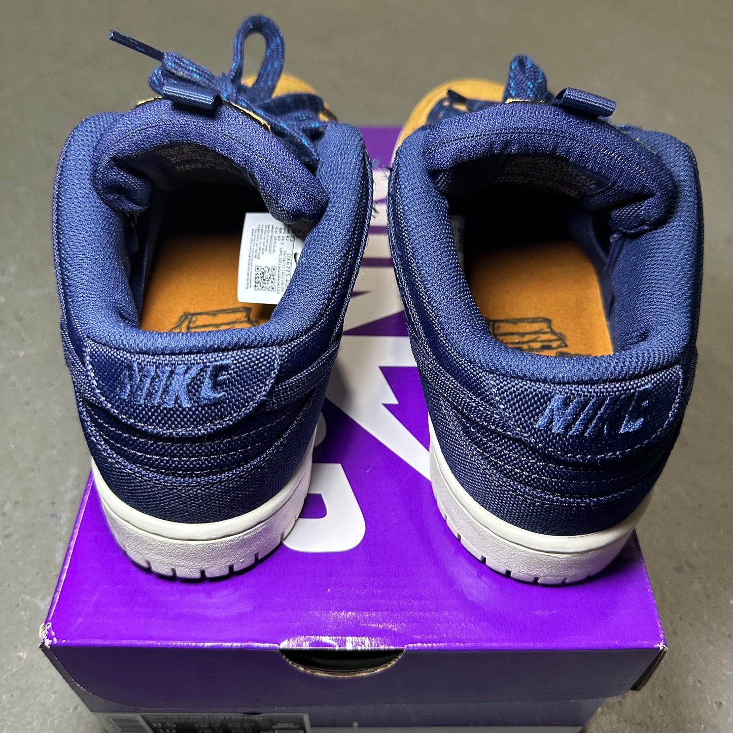 Nike SB Dunk Low Pro PRM 90s Backpack *pre-owned* (Size 8.5)