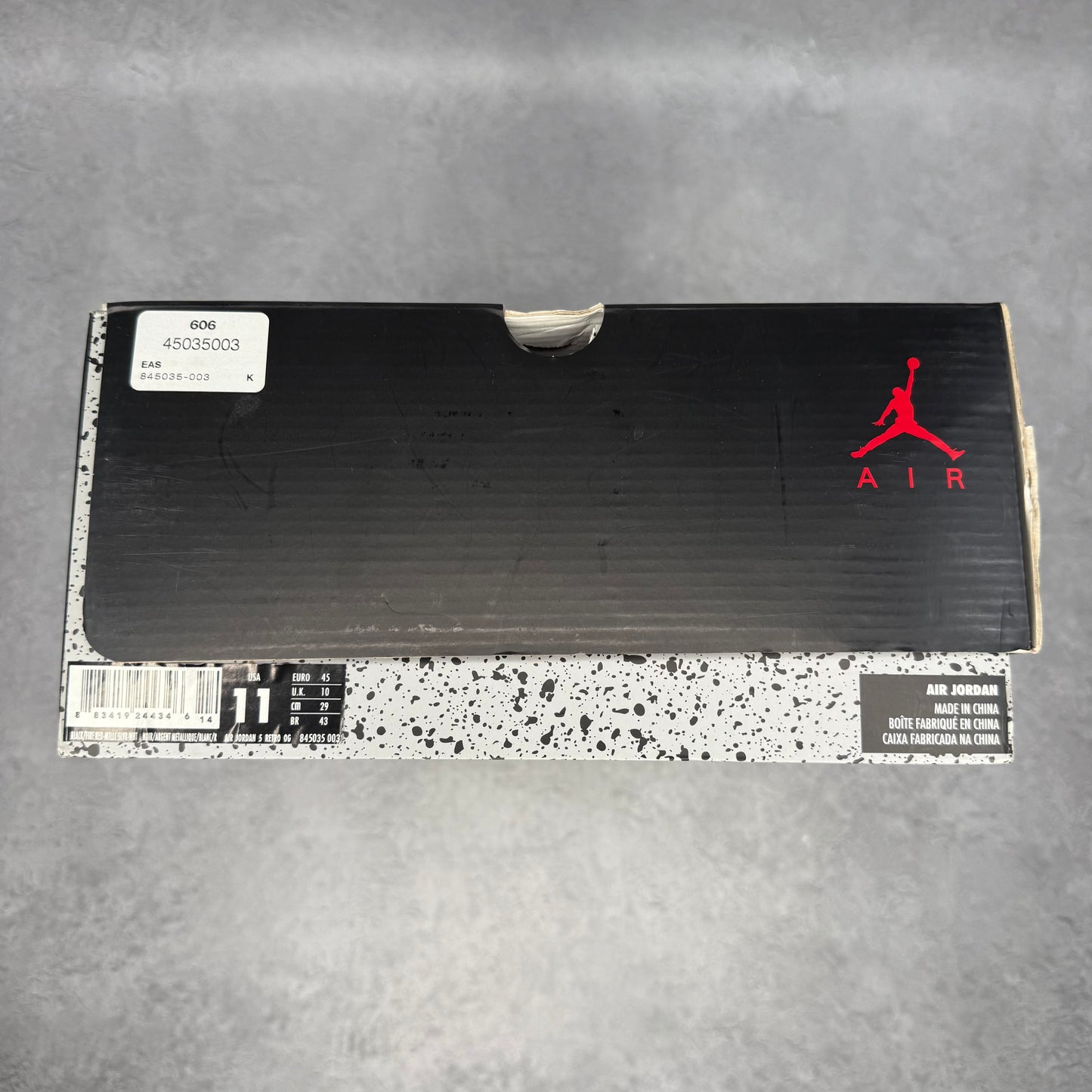 Jordan 5 Retro Black Metallic (2016) *pre-owned* SIZE 11