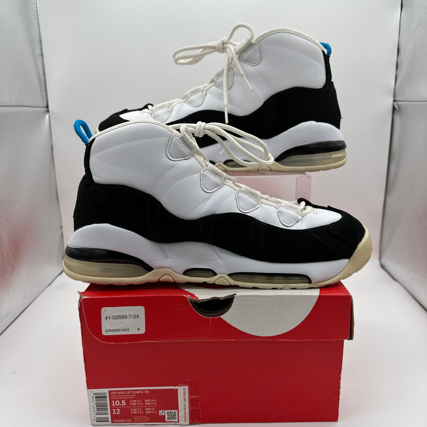 Nike Air Max Uptempo 95 White Photo Blue Black *pre-owned* (SIZE 10.5)