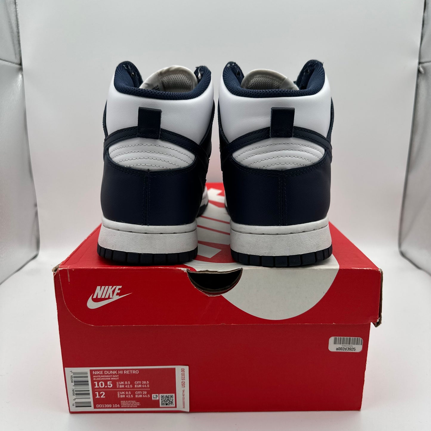 Nike Dunk High Championship Navy *pre-owned* (SIZE 10.5)