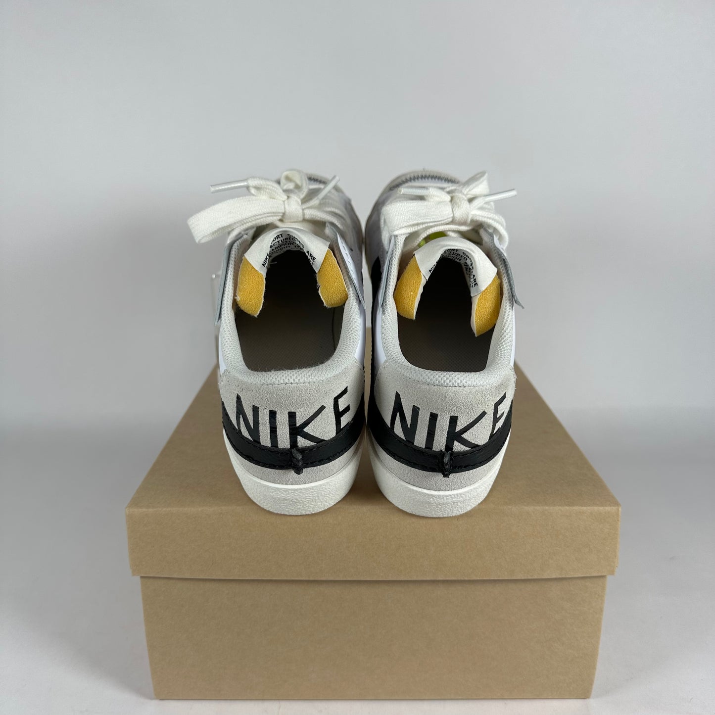 Nike Blazer Low 77 Jumbo White Black Sail *pre-owned* size 9