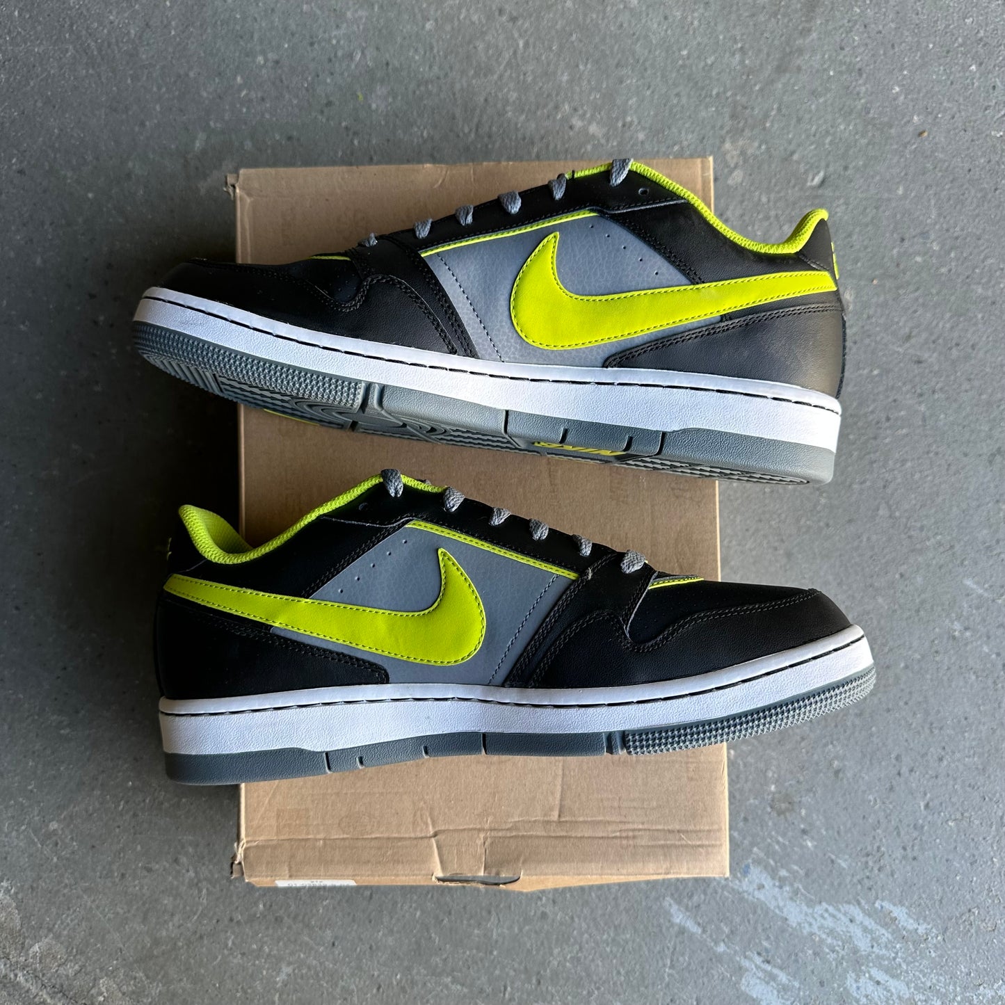Nike Air Prestige III Low Neon Green Volt Black