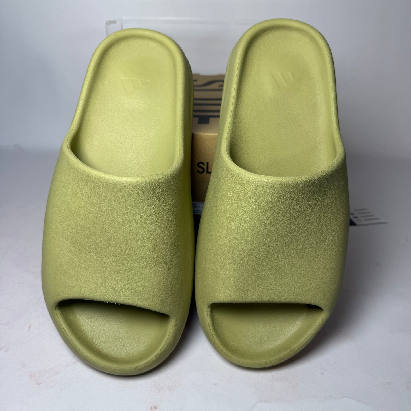 adidas Yeezy Slide Resin *pre-owned* (SIZE 12)
