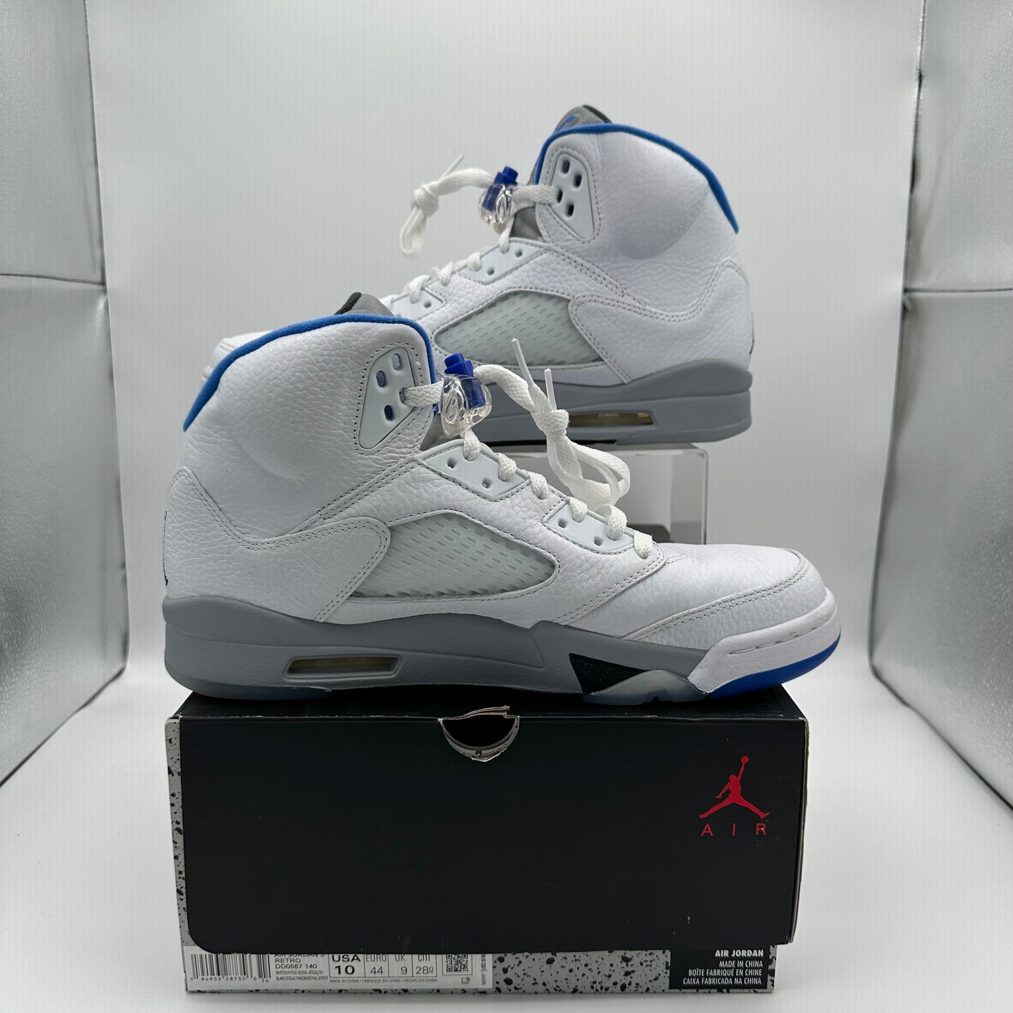 Jordan 5 Retro White Stealth (2021) *Pre-Owned* (SIZE 10)
