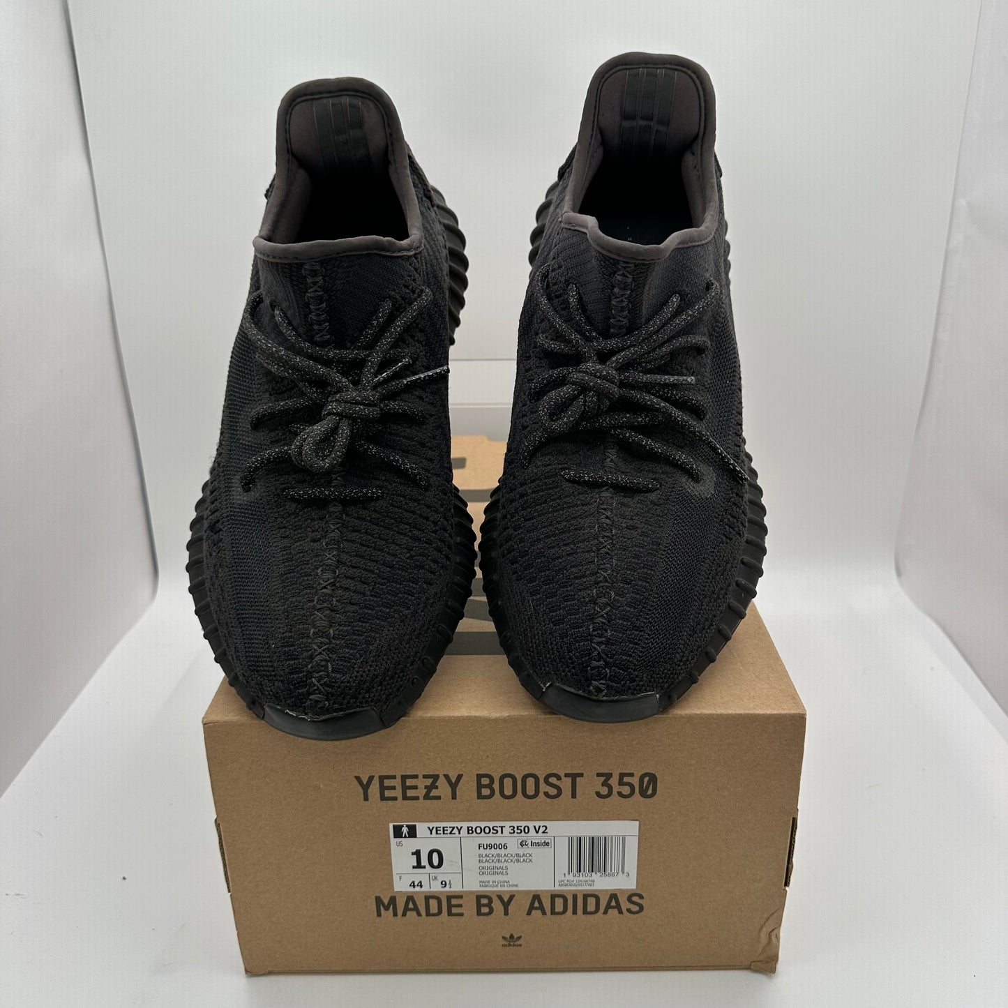 adidas Yeezy Boost 350 V2 Black (Non-Reflective) *pre-owned* (SIZE 10)