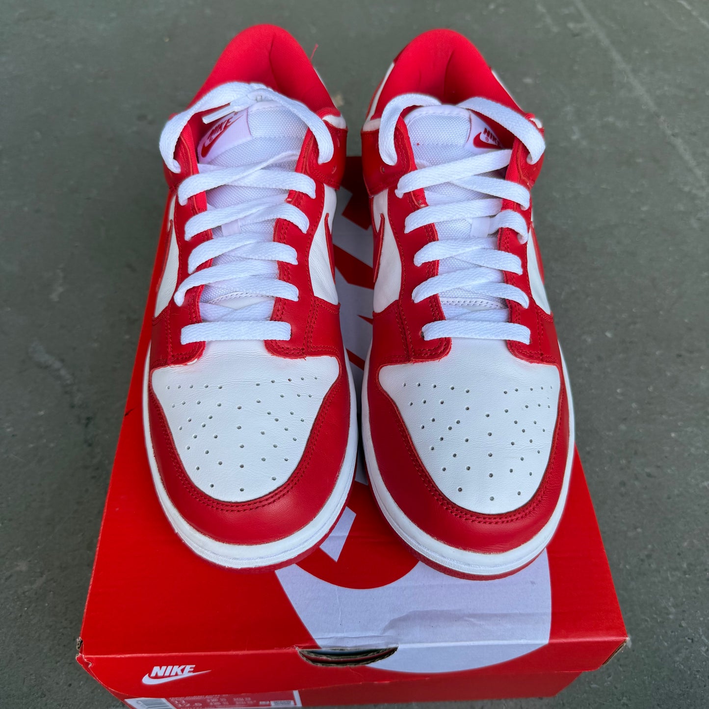 Nike Dunk Low SP St. John's *pre-owned* (Size 11)