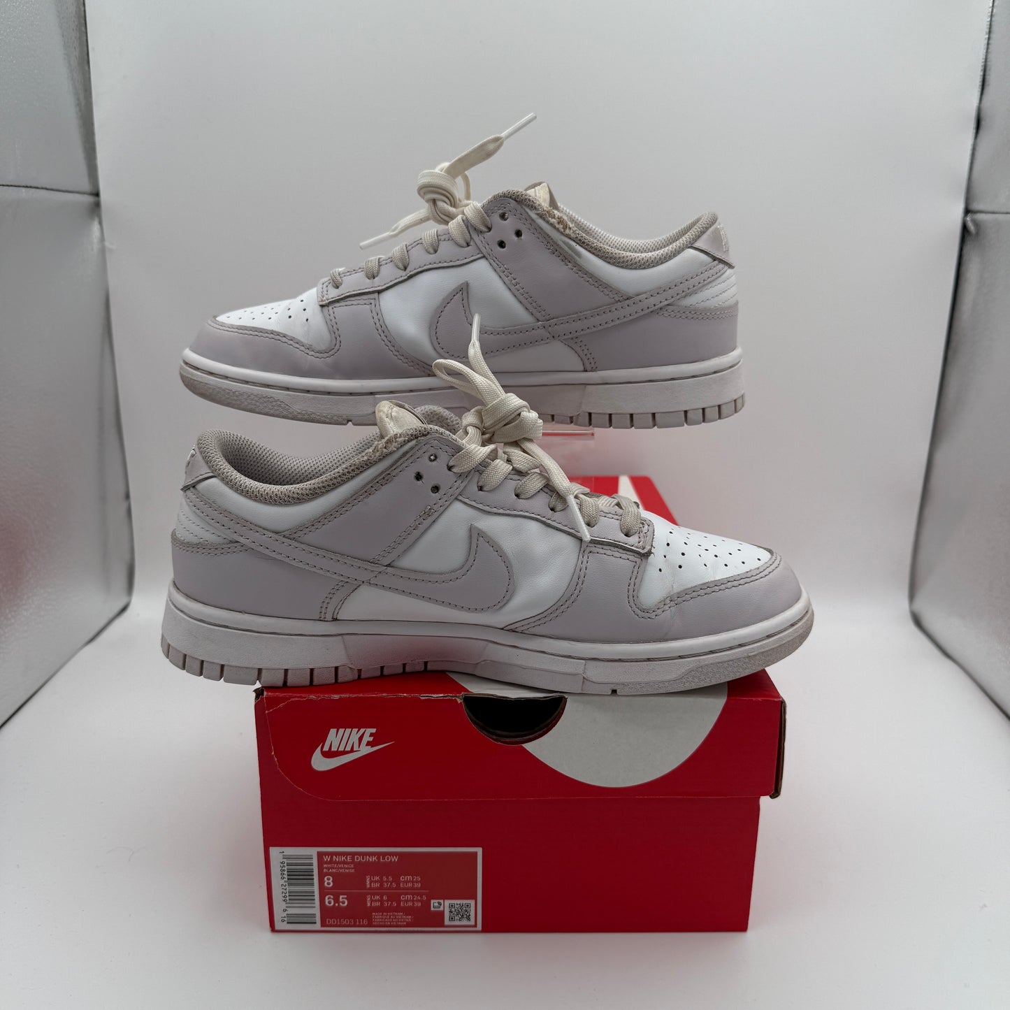 Nike Dunk Low Venice (Womens) *pre-owned* (SIZE 8W) *discount excluded*