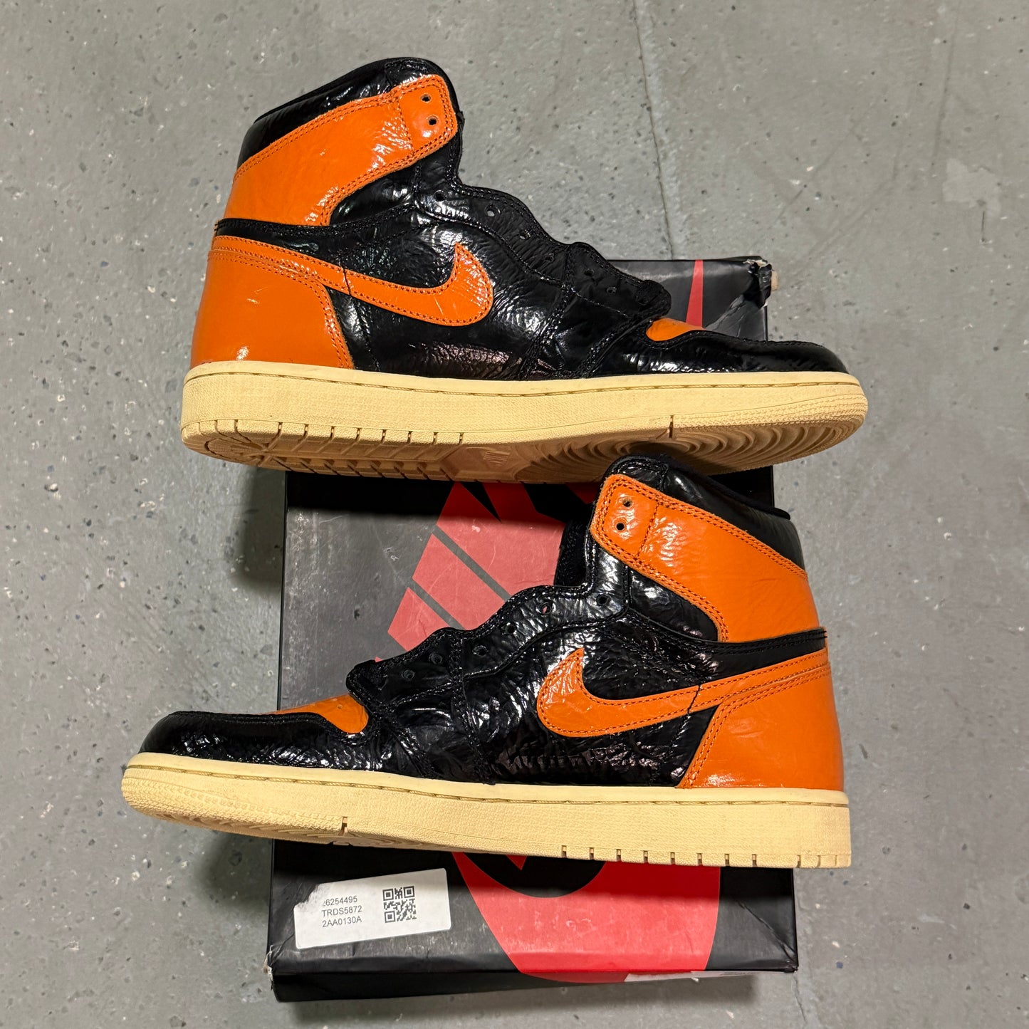 Jordan 1 High Retro Shattered Backboard 3.0 *pre-owned* (SIZE 9)