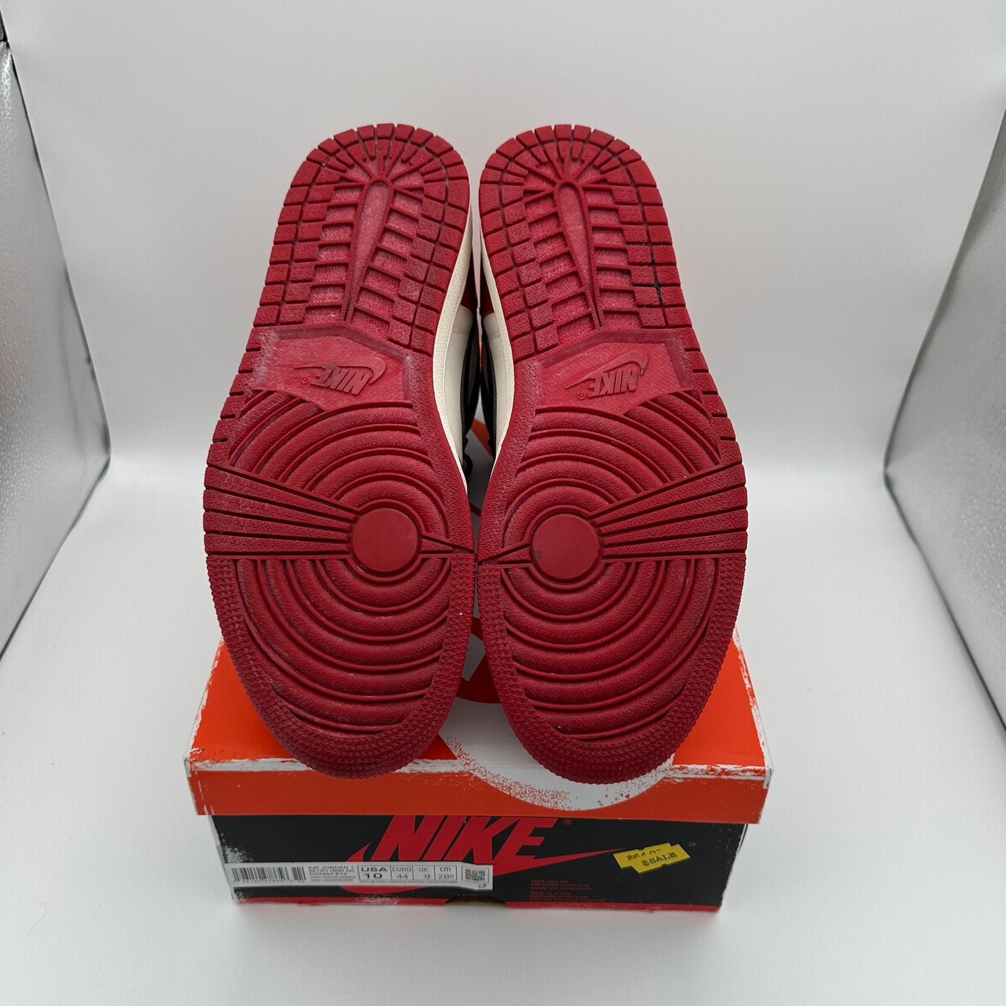 Jordan 1 High Lost and Found *pre-owned* (SIZE 10)