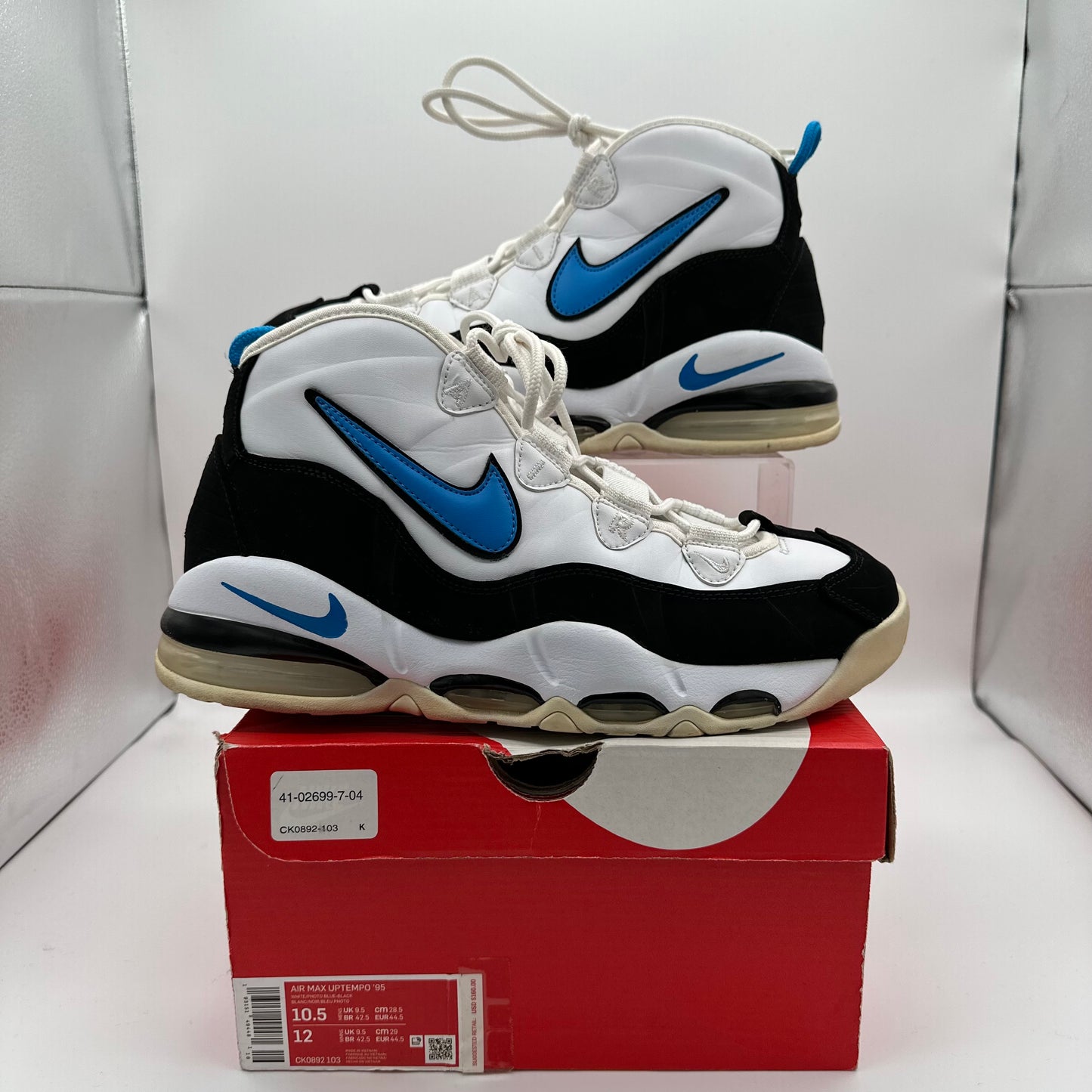 Nike Air Max Uptempo 95 White Photo Blue Black *pre-owned* (SIZE 10.5)