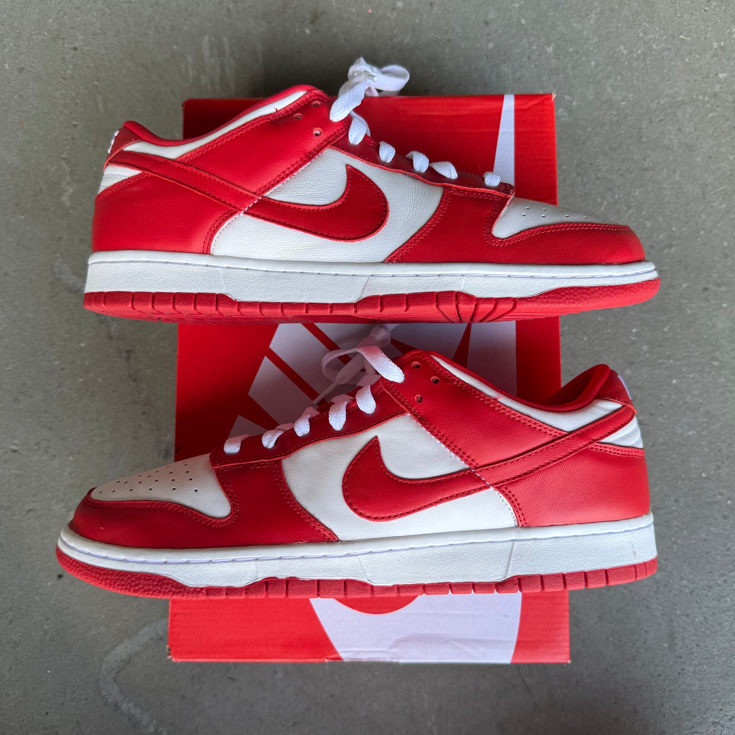 Nike Dunk Low SP St. John's *pre-owned* (Size 11)