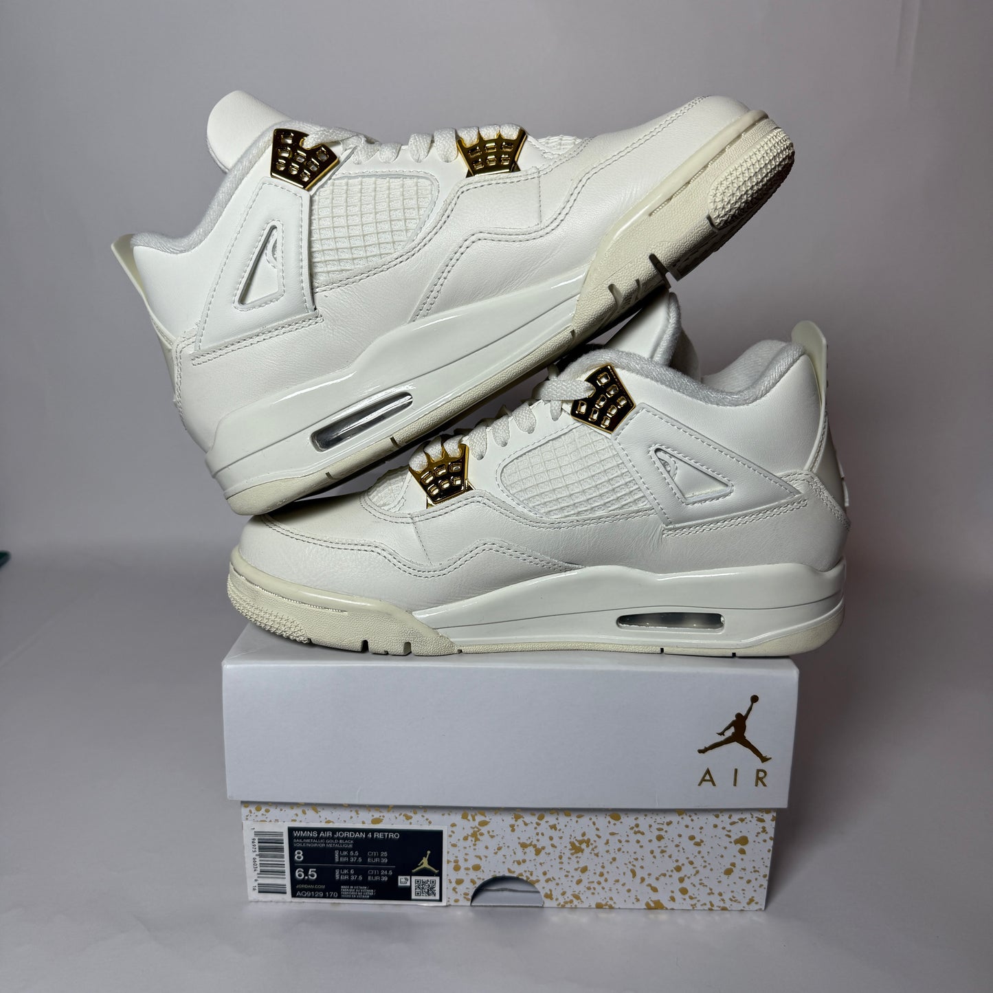Jordan 4 Retro Metallic Gold (Women's) *Pre-Owned* (SIZE 6.5Y/8W)