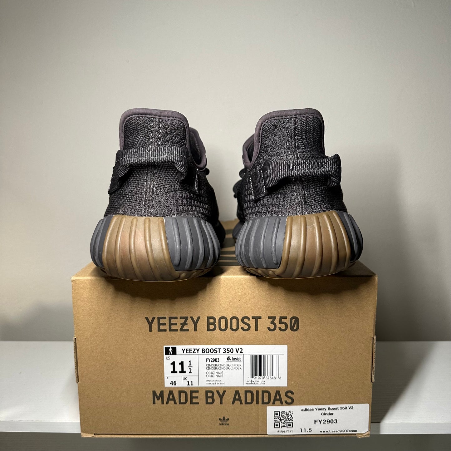 adidas Yeezy Boost 350 V2 Cinder *pre-owned* (SIZE 11.5)