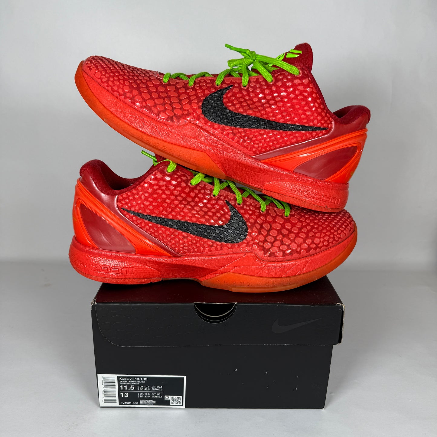 Nike Kobe 6 Protro Reverse Grinch *pre-owned) (SIZE 11.5)