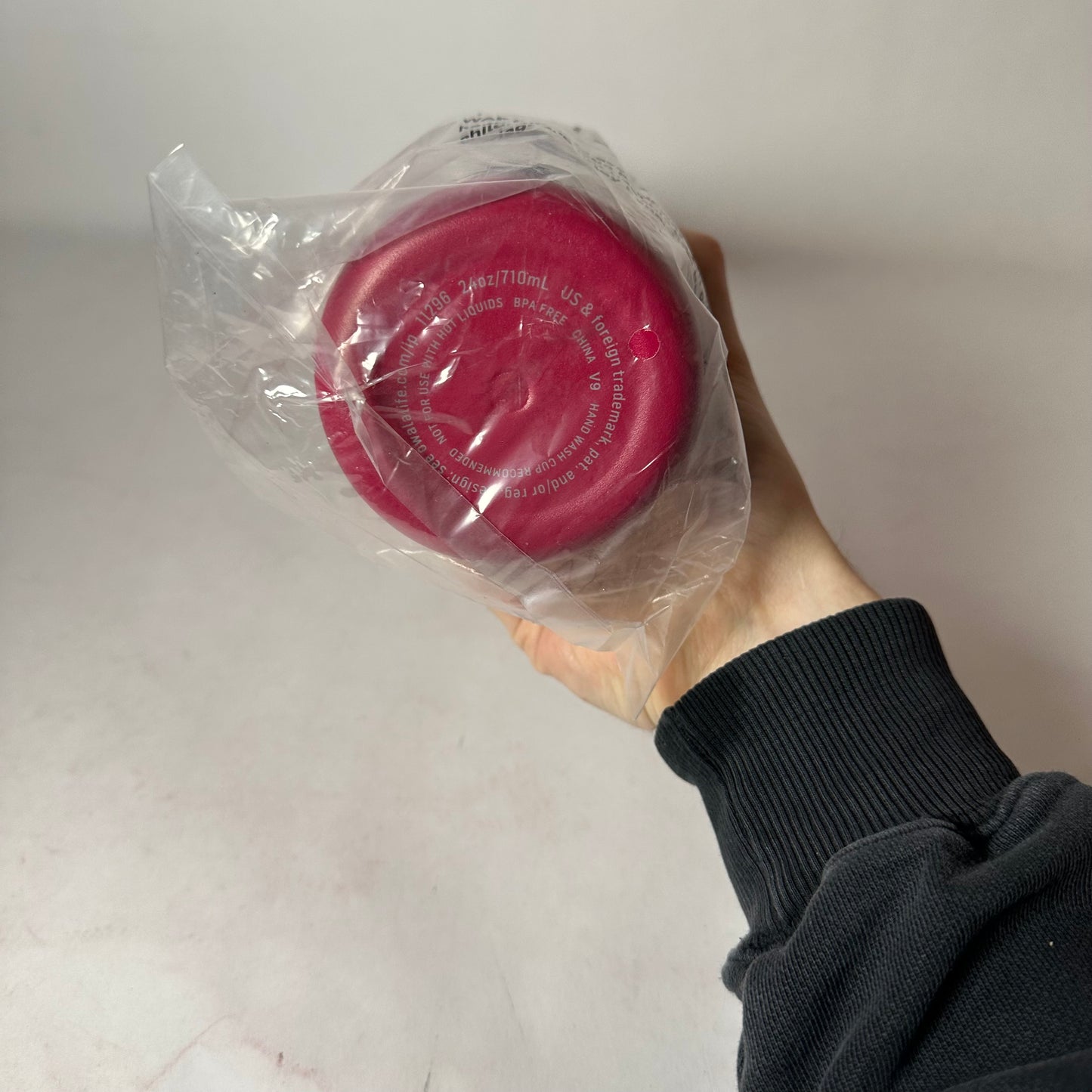 Owala FreeSip 24oz Yes We Cran(berry) Water Bottle