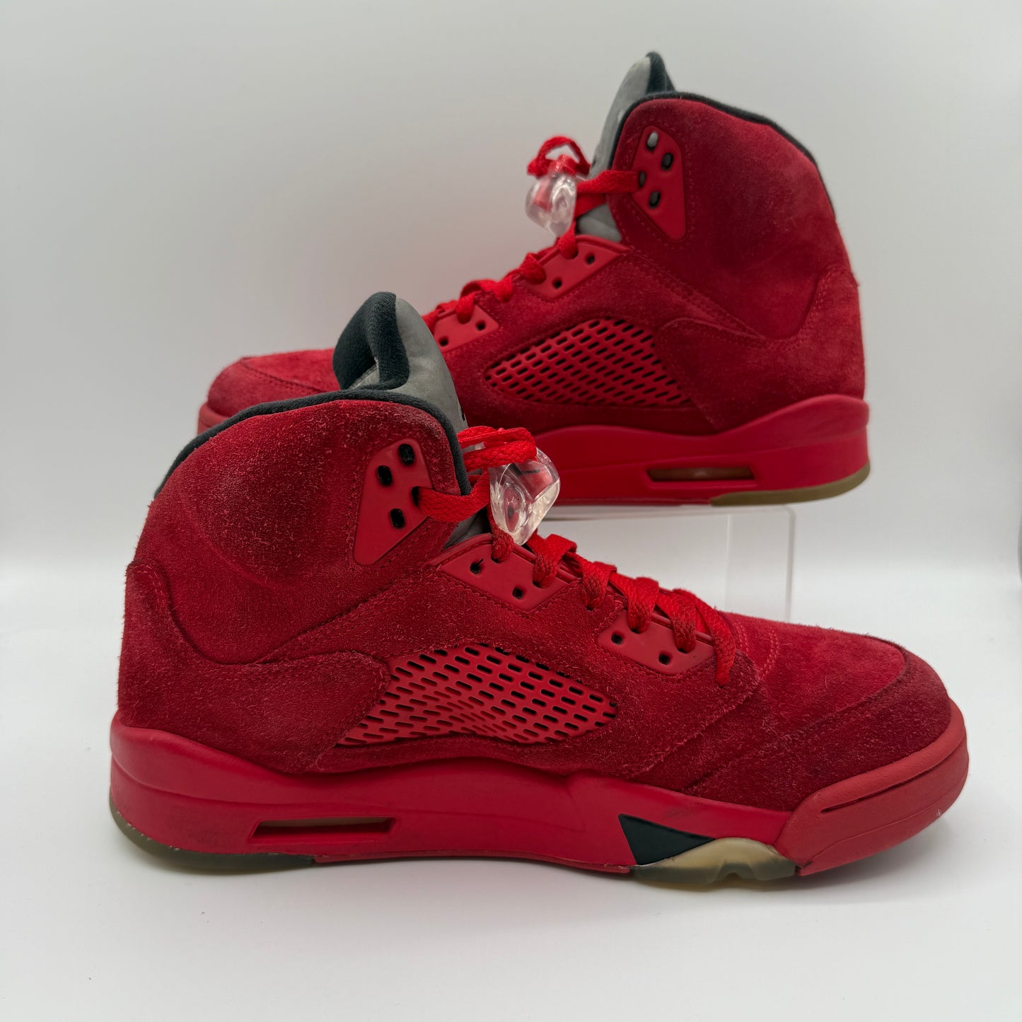 Jordan 5 Red Suede inside of shoe