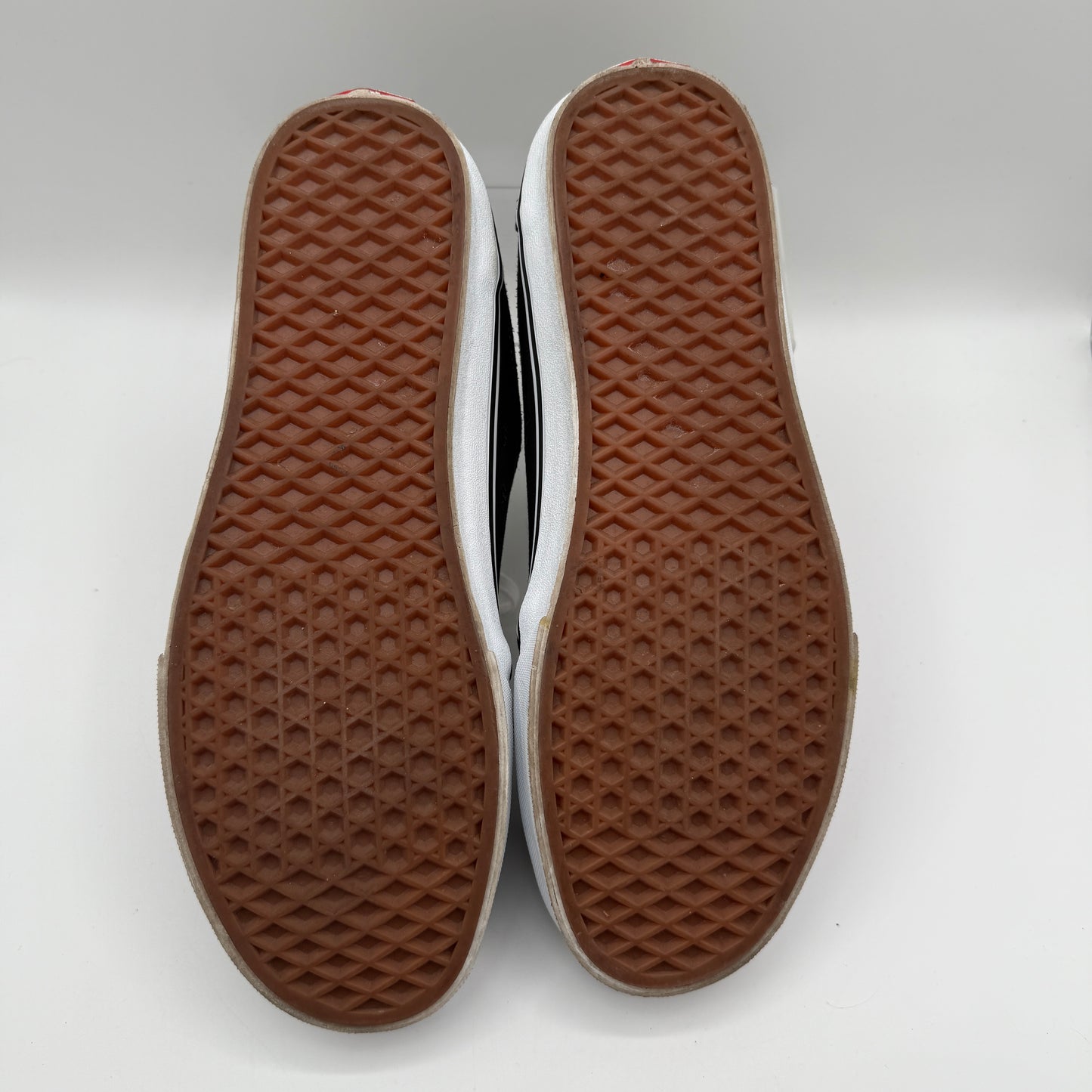 VANS Chukka Low Black soles of shoe
