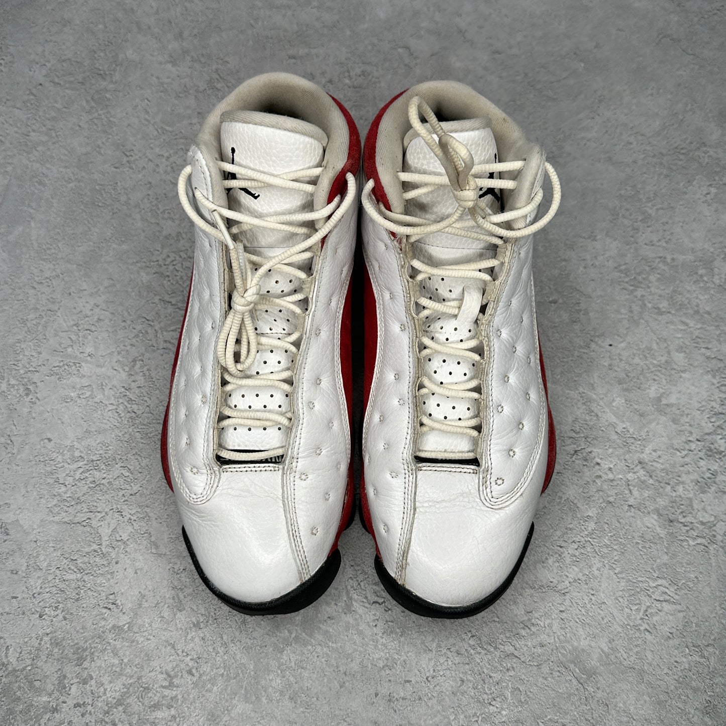 Jordan 13 Retro OG Chicago (2017) *pre-owned* SIZE 8