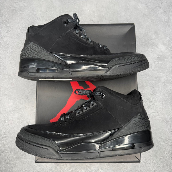 Jordan 3 Retro Black Cat (2025) *pre - owned* SIZE 10.5 - Kicks Collective PA - Jordan - CT8532-001 - Men's Shoes - 10.5M/12W - Pre - Owned