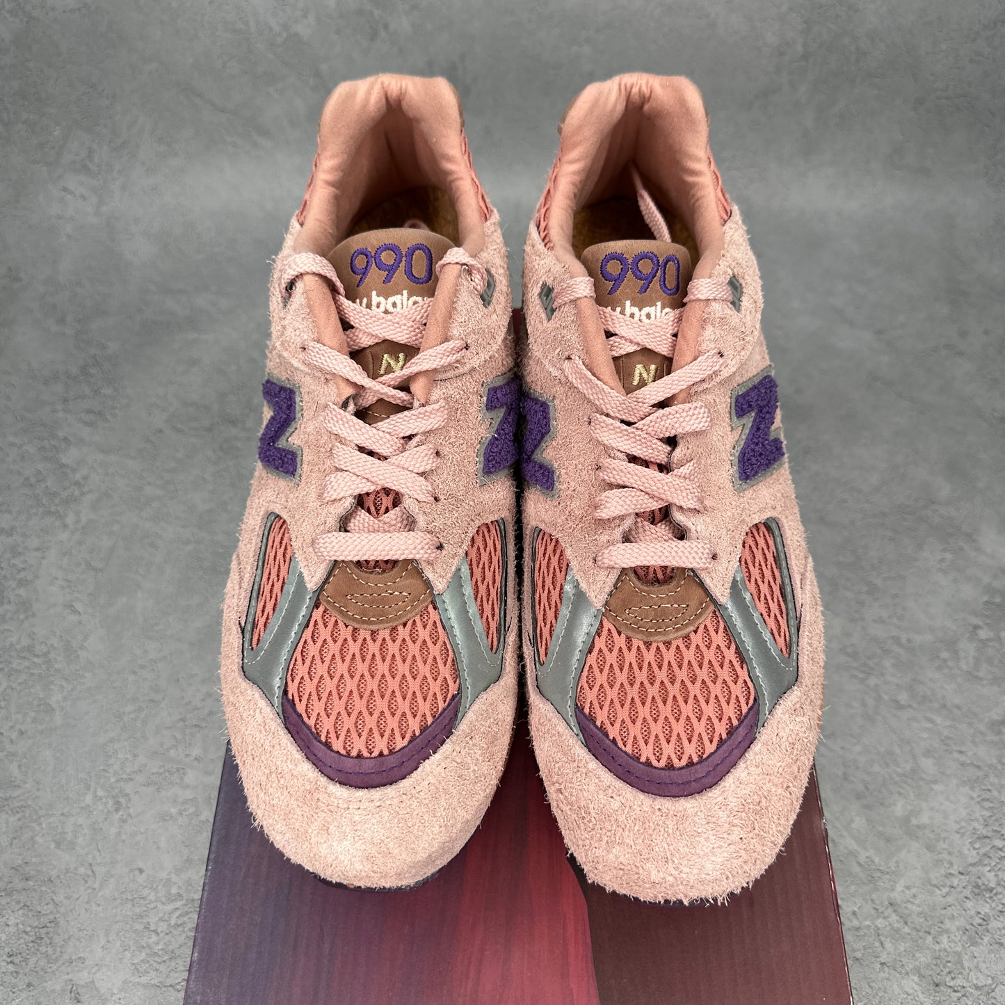 New Balance 990v2 Salehe Bembury Sand Be The Time PADS *pre-owned* SIZE 10