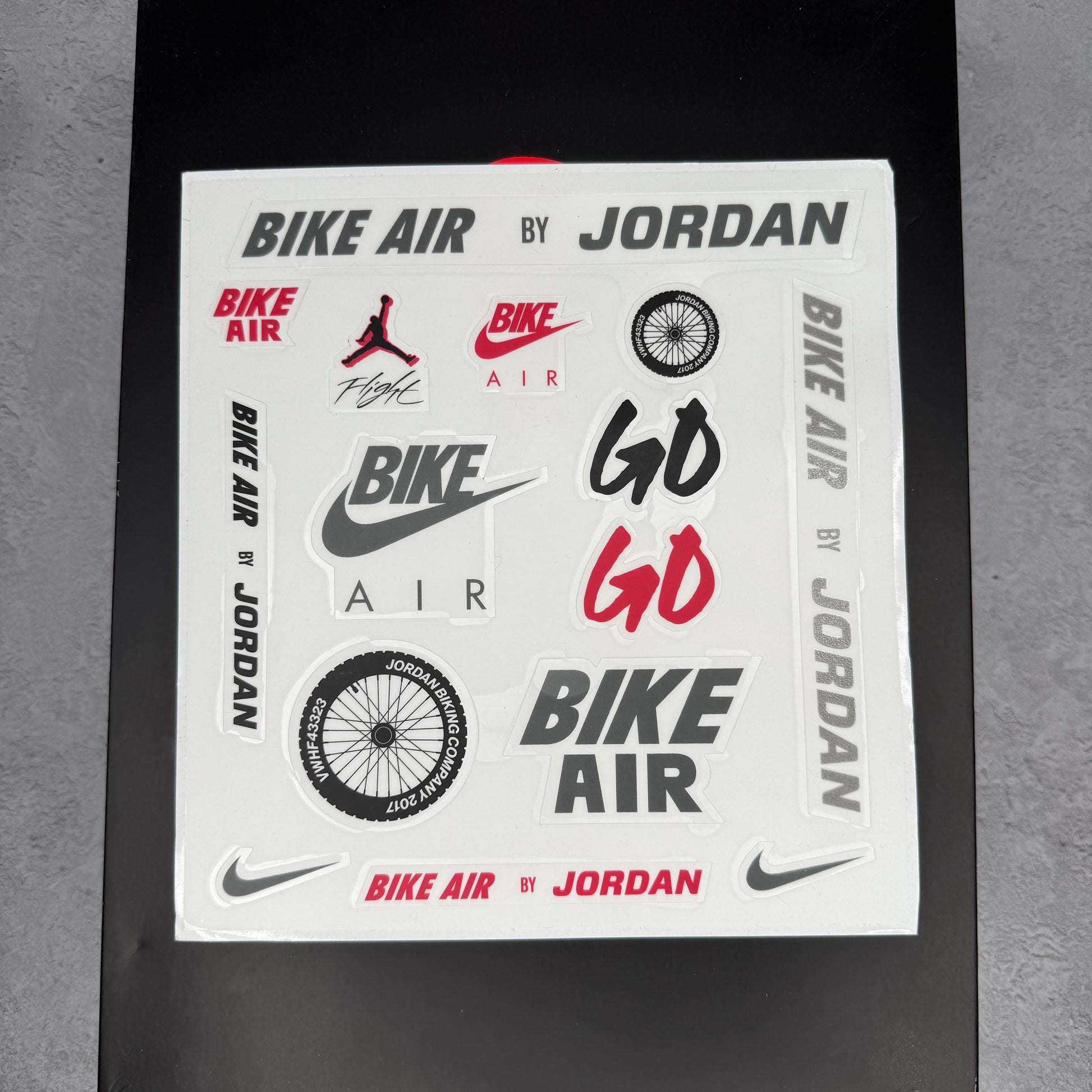 Jordan 4 RM SP Nigel Sylvester Driveway Grey
