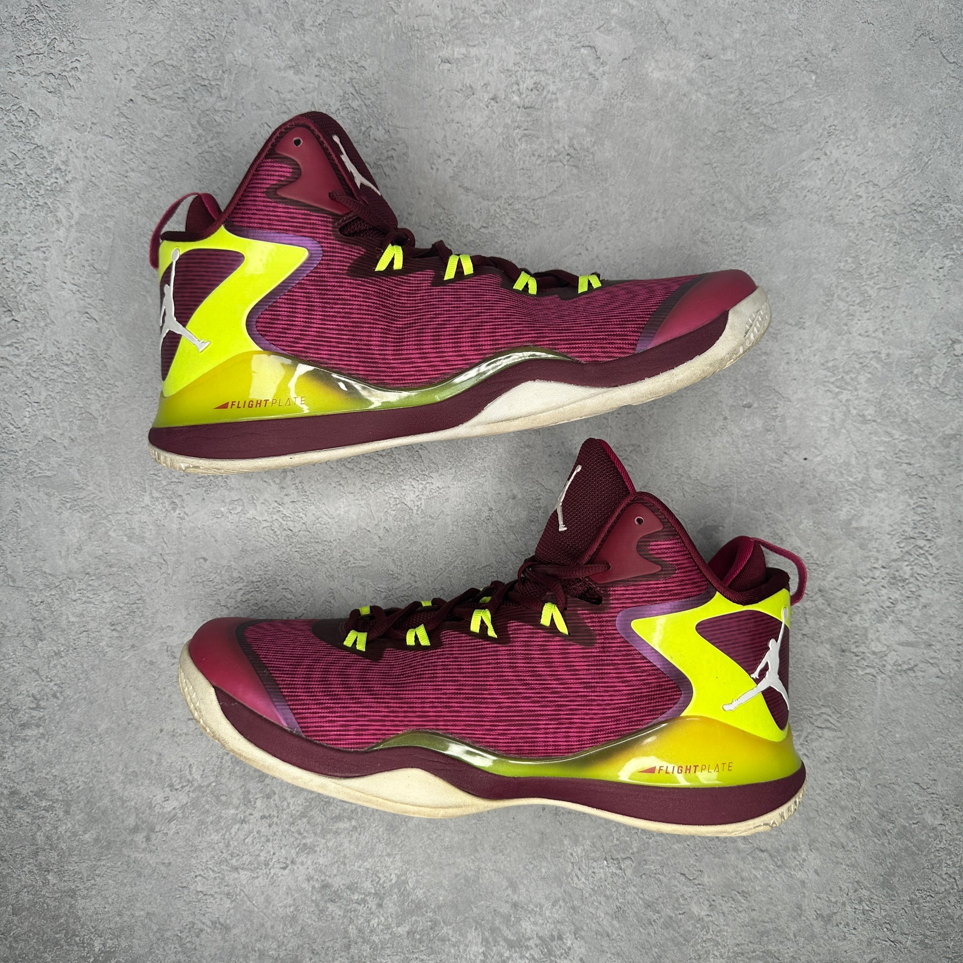 Air Jordan Super.Fly 3 Purple/Green *pre-owned* SIZE 11.5