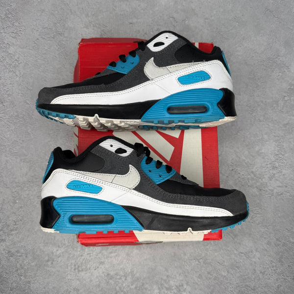 Nike Air Max 90 Leather GS Black Dark Grey *pre - owned* SIZE 6Y - Kicks Collective PA - Nike - CD6864-005 - Kid's Shoes - 6Y - Pre - Owned - Original Box (Damaged)