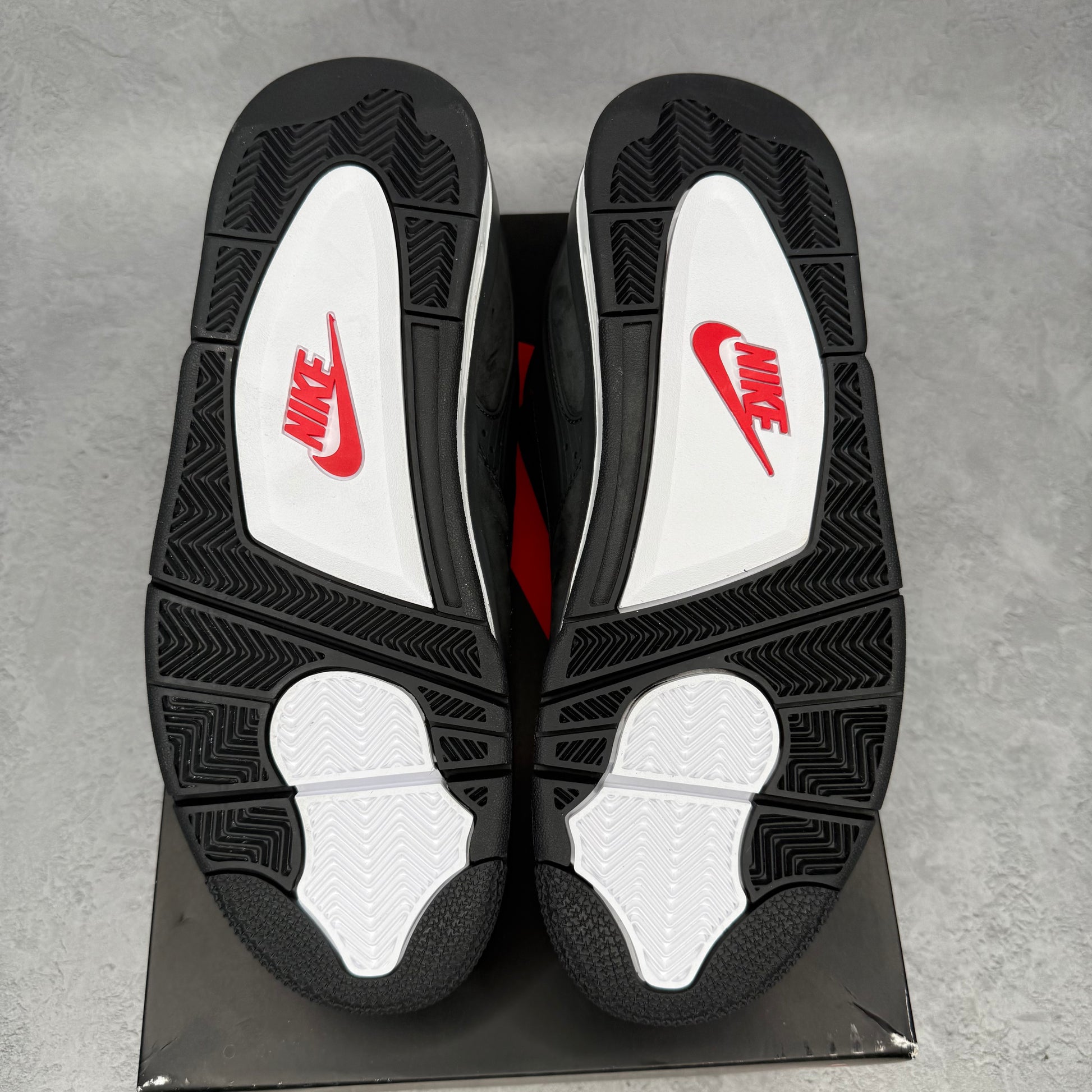 Jordan 4 RM SP Nigel Sylvester Driveway Grey