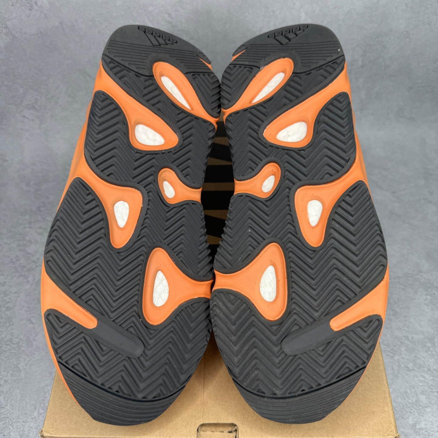 adidas Yeezy Boost 700 Wash Orange *pre - owned* SIZE 11.5 - Kicks Collective PA - adidas - GW0296 - Men's Shoes - 11.5M/13W - Pre - Owned