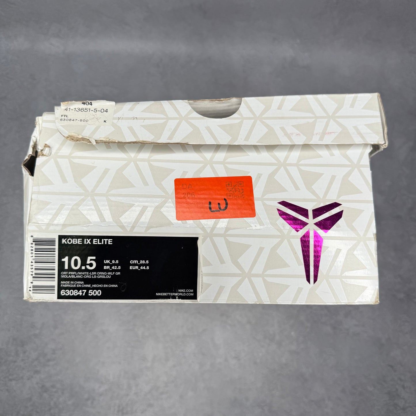 Nike Kobe 9 Elite Team Showtime *pre-owned* SIZE 10.5