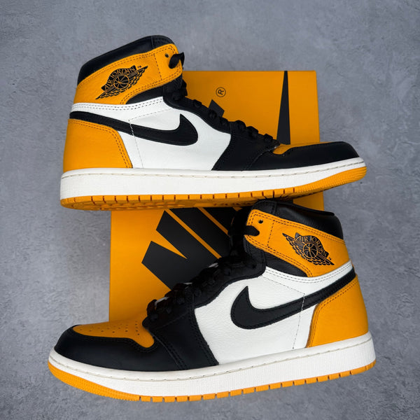 Jordan 1 Retro High OG Taxi *pre - owned* SIZE 9 - Kicks Collective PA - Jordan - 555088-711 - Men's Shoes - 9M/10.5W - Pre - Owned