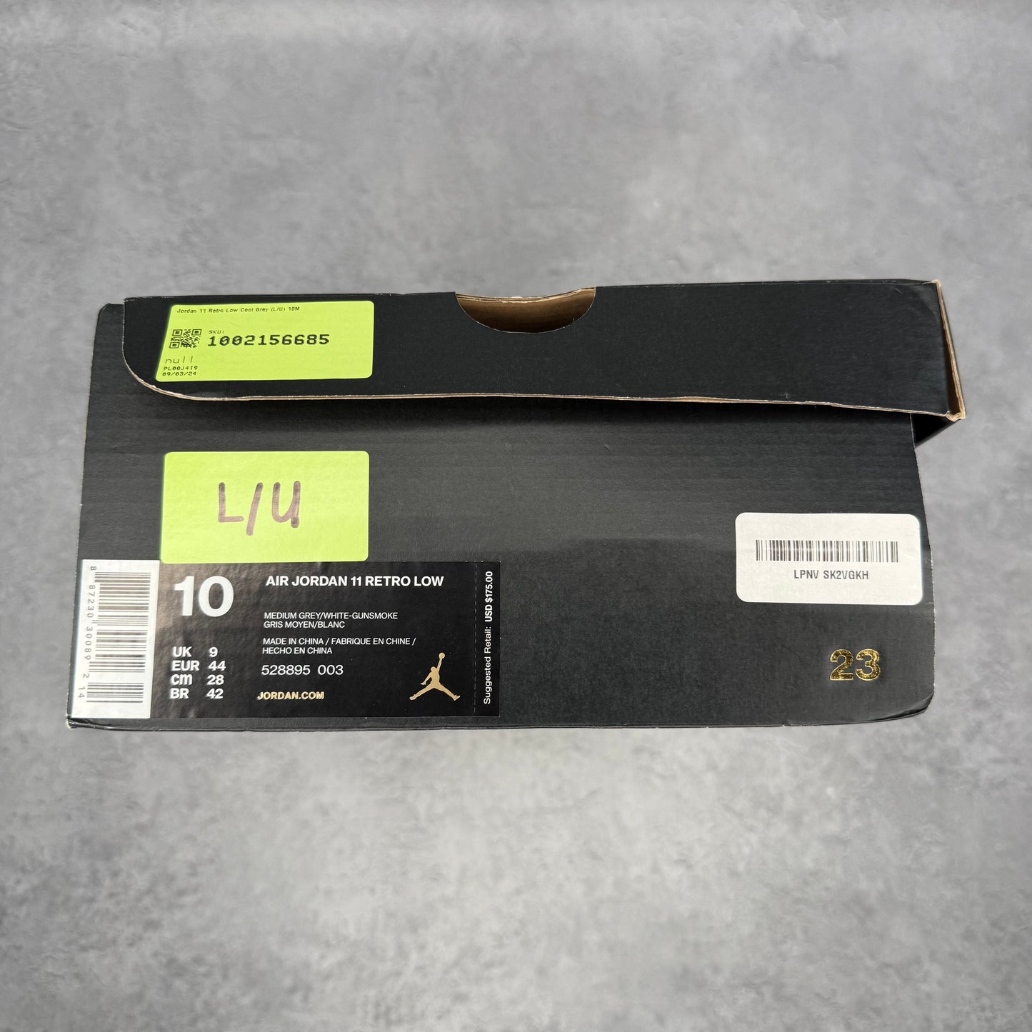 Jordan 11 Retro Low Cool Grey *pre-owned* SIZE 11