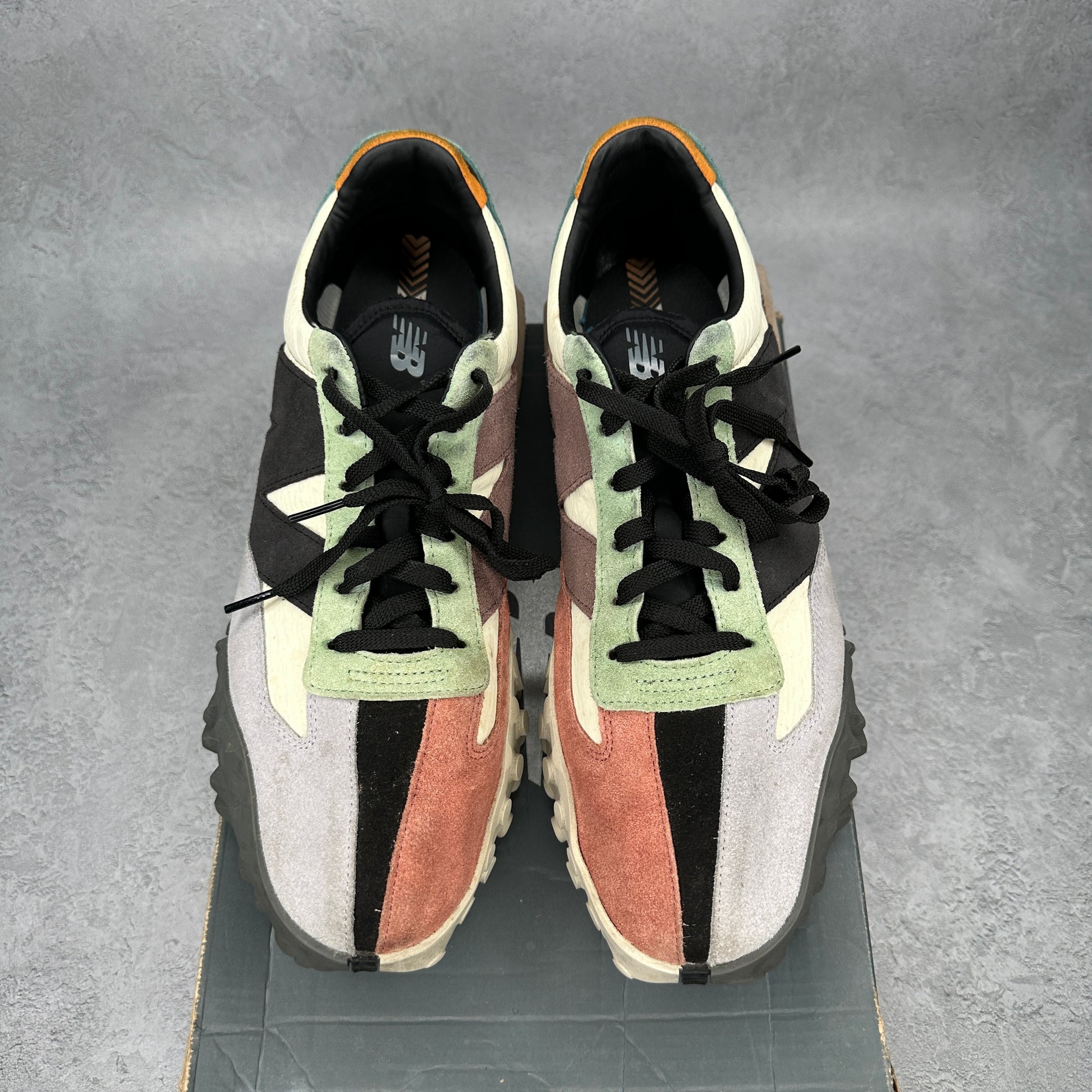 New Balance XC-72 Bone Multi-Color *pre-owned* SIZE 13