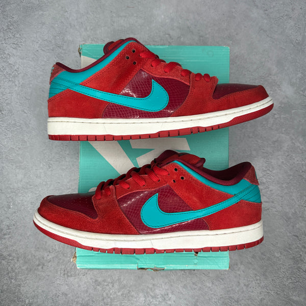 Nike SB Dunk Low Brickhouse Turbo Green *pre-owned* SIZE 11.5