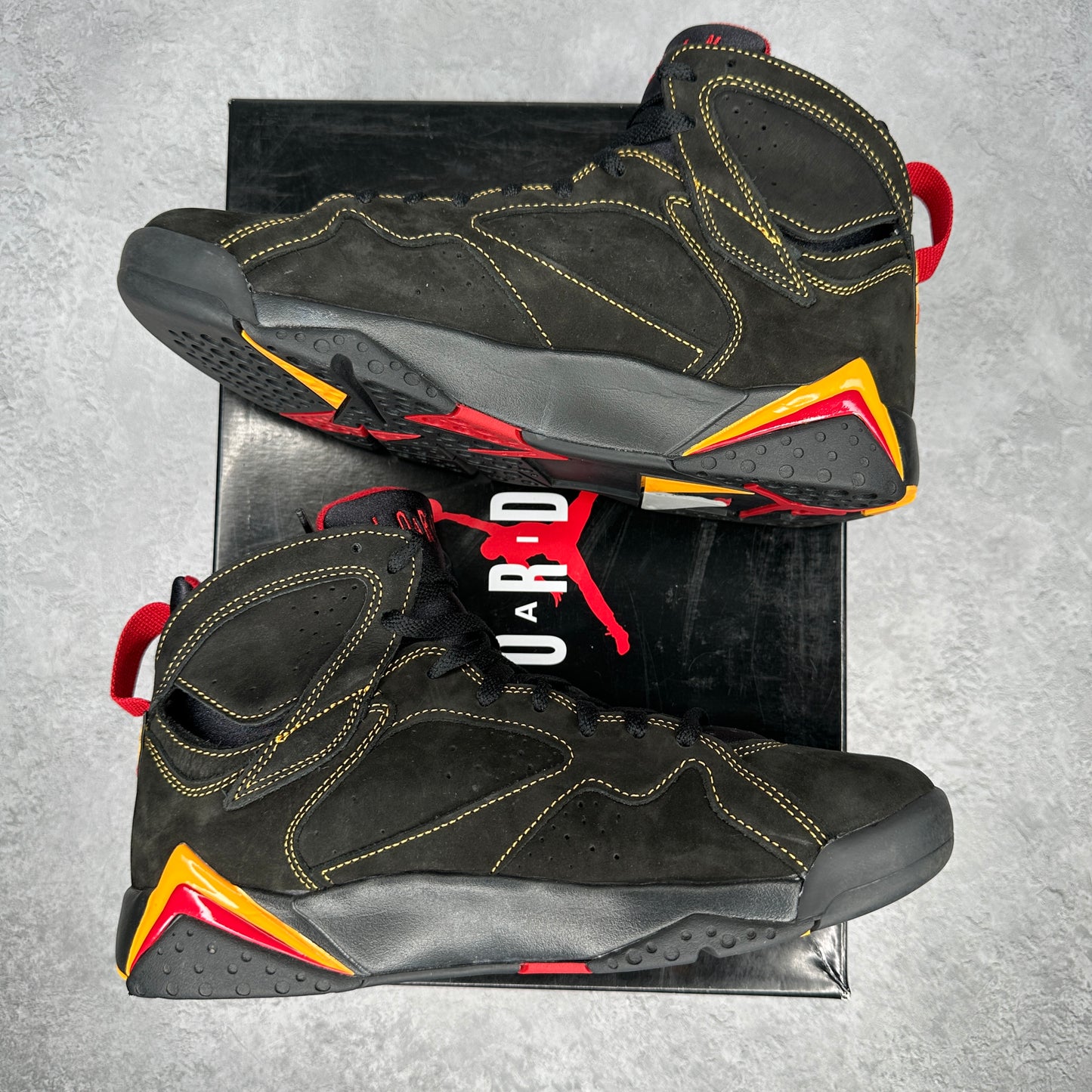 Jordan 7 Retro Citrus (2022) *pre-owned* SIZE 9