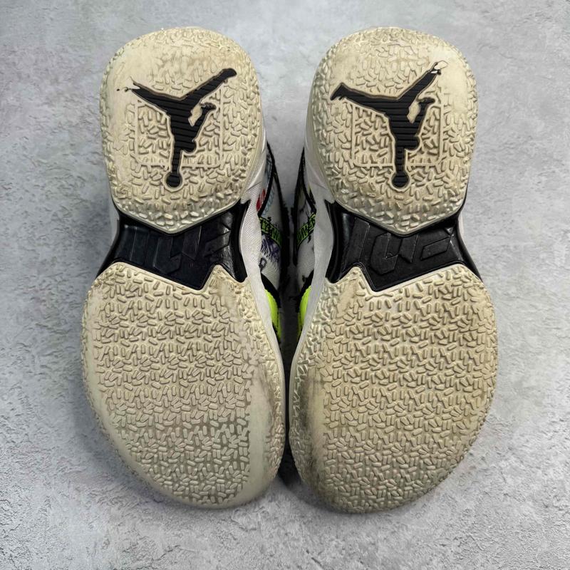 Nike Jordan Why Not Zer0.4 PF Graffiti *pre - owned* SIZE 5Y - Kicks Collective PA - Nike - DD9659 - 007 - Men's Shoes - 5M/6.5W - Pre - Owned - No Box