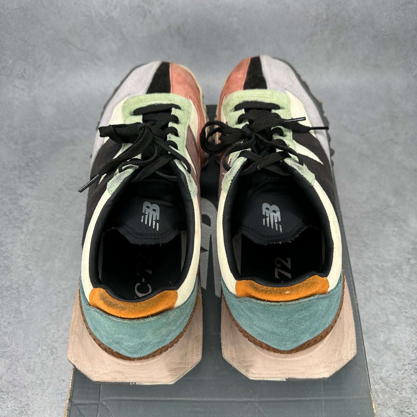 New Balance XC-72 Bone Multi-Color *pre-owned* SIZE 13