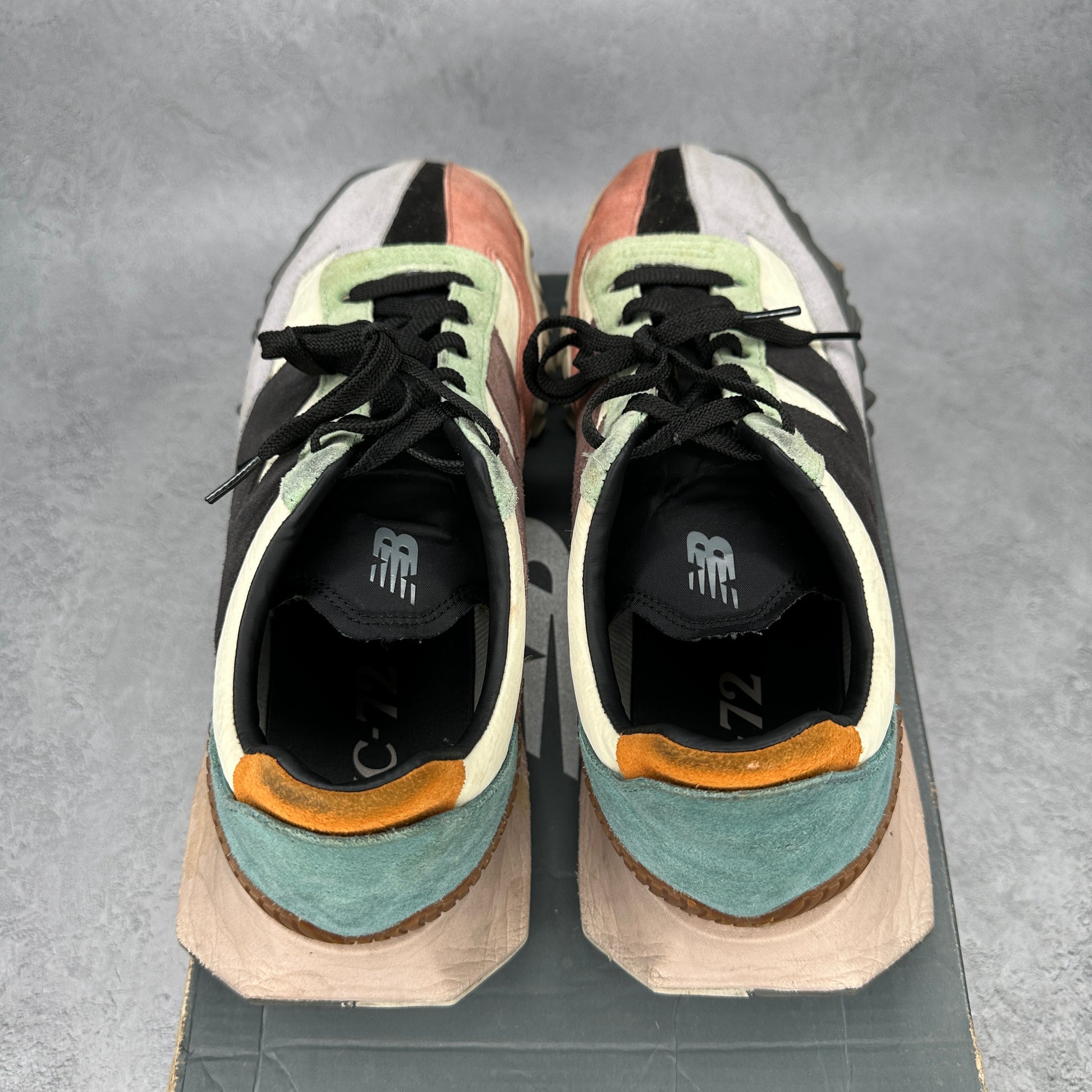 New Balance XC-72 Bone Multi-Color *pre-owned* SIZE 13