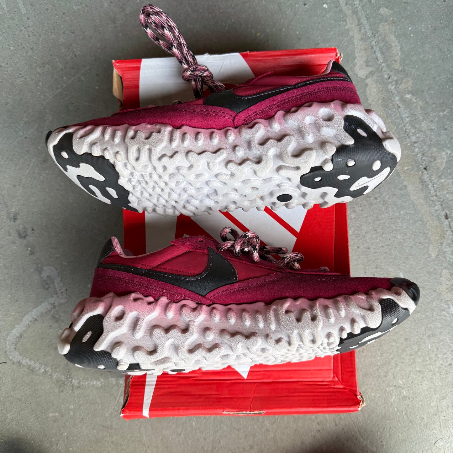 Nike Overbreak SP Beetroot *pre-owned* (SIZE 11)