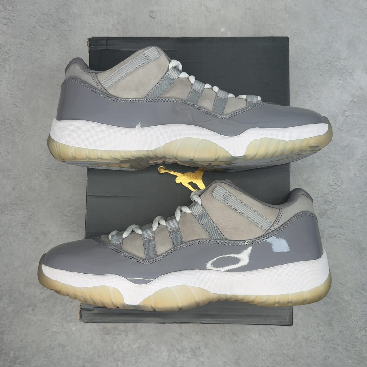 Jordan 11 Retro Low Cool Grey 10.5 (New) - front