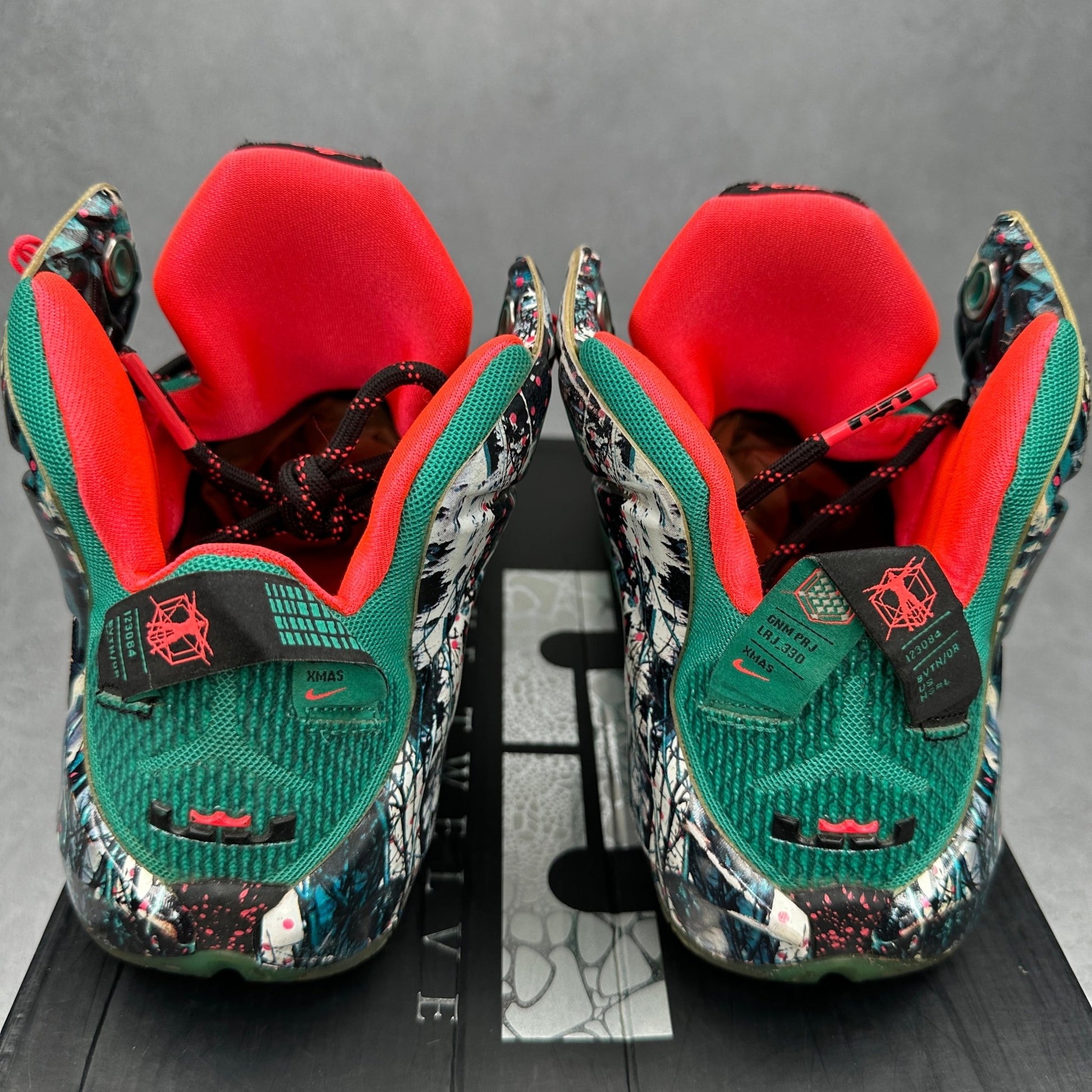 Nike LeBron 12 Akron Birch *pre - owned* SIZE 9.5 - Kicks Collective PA - Nike - 707558-363 - Men's Shoes - 9.5M/11W - Pre - Owned