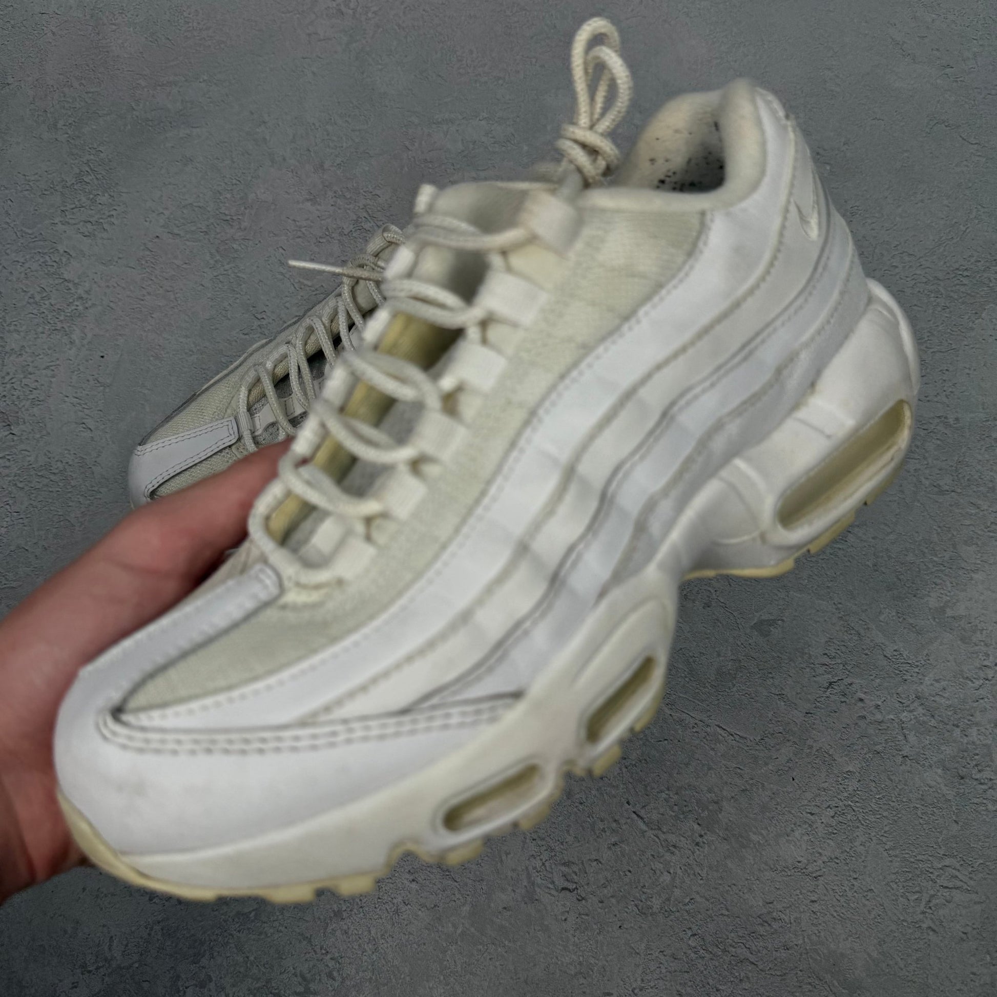 Nike Air Max 95 Recraft Triple White (GS) *pre - owned* SIZE 7Y - Kicks Collective PA - Nike - CJ3906 - 100 - Kid's Shoes - 7Y - Pre - Owned